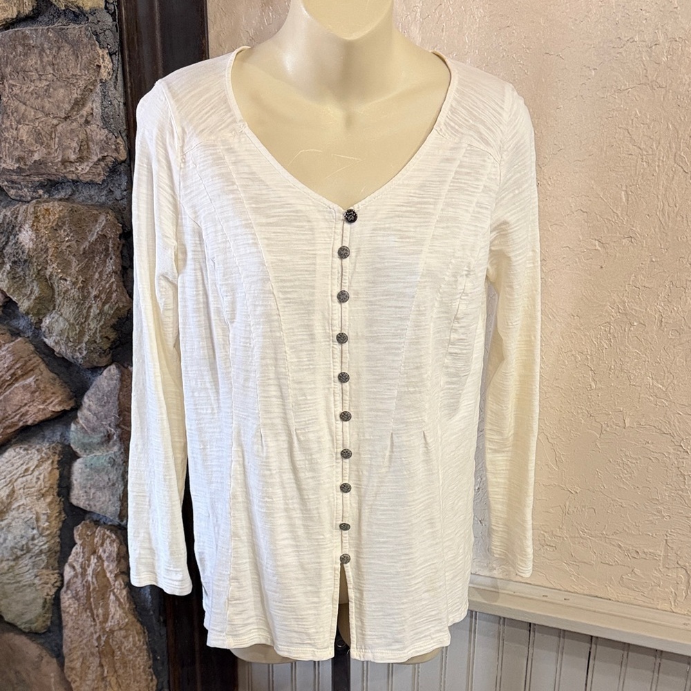 Women's j•jll Cream Button-Up Top